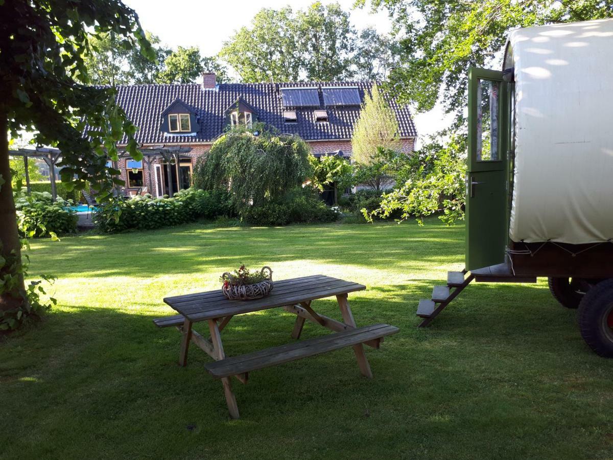 Irish Bowtop Op Het Platteland Van Huize Ouwervelden Wouwsche Plantage Kültér fotó
